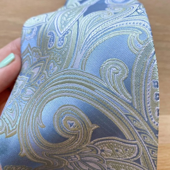 ALEXANDER JULIAN COLOURS Men's Blue Paisley Handmade Polyester Necktie sz OS - Picture 5 of 8